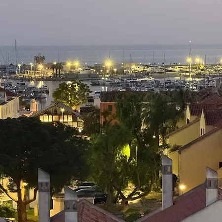 Διαμέρισμα Marina Penthouse Vue Sur La Mer Et Marina, Terrasse, Piscine